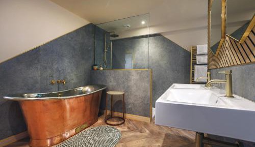 The Mews Spa With Spa Access