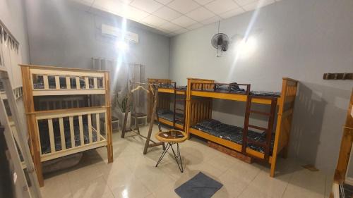 8-Bed Mixed Dormitory Room
