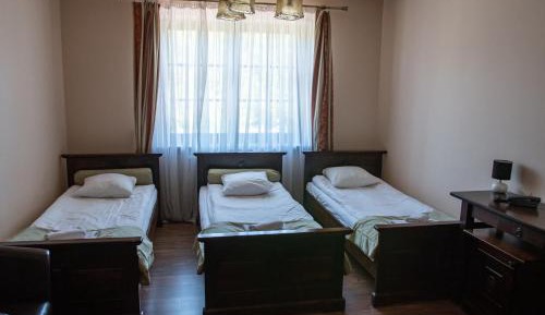Triple Room with Private Bathroom