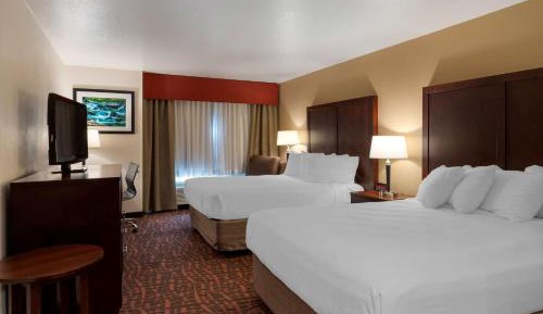 Queen Room with Two Queen Beds - Non-Smoking