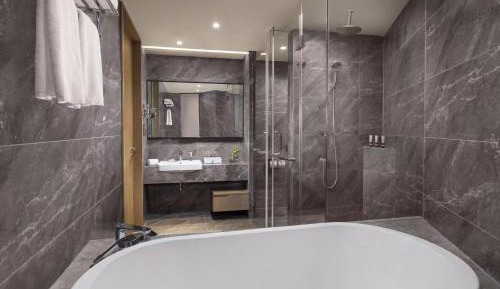 One Bedroom Executive-2 breakfasts 