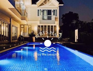Villa - Beach Front
