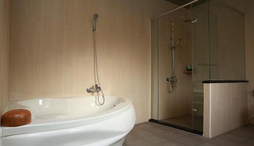 Deluxe Double Room with Bath
