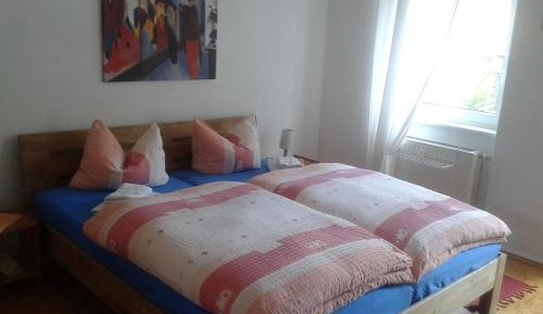 Apartment (4 Adults)