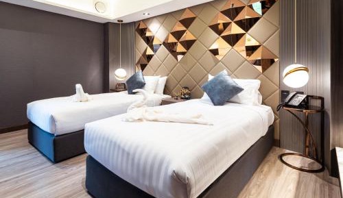 Deluxe Double or Twin Room