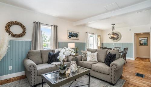 Four bedroom holiday home 