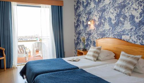 Twin Room with Sea View