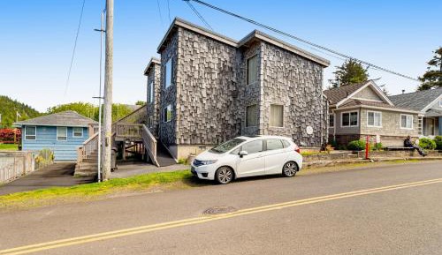 Two Bedroom Holiday Home