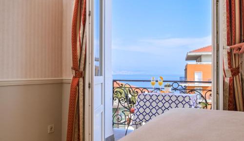 Standard Double or Twin Room with Sea View