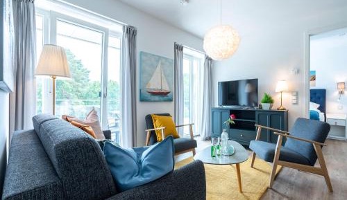 Apartment with Balcony