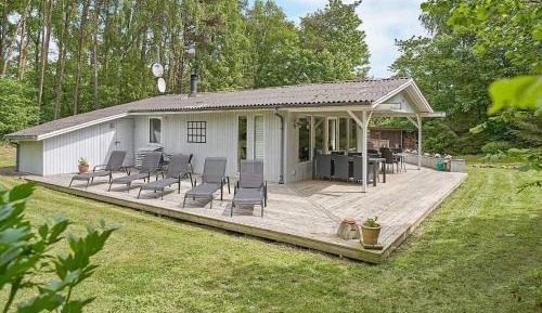 Three-Bedroom Holiday Home 