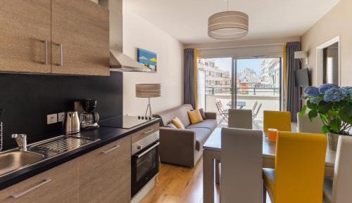 One-Bedroom Apartment (4 Adults)
