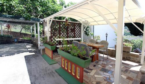 Studio with Terrace