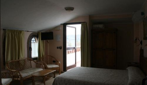Studio with Terrace