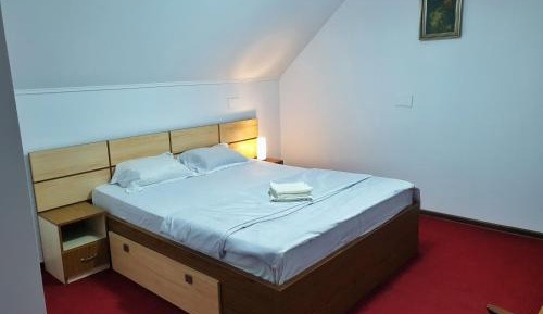 Double or Twin Room with Private Bathroom