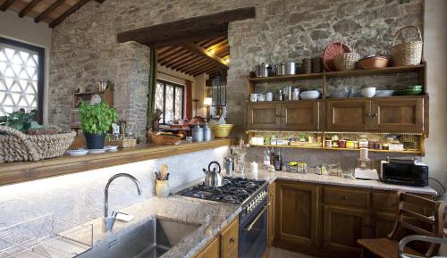 Three-Bedroom House with Terrace 