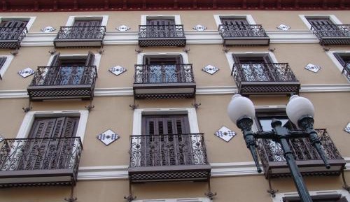 Two-Bedroom Apartment (4 Adults)