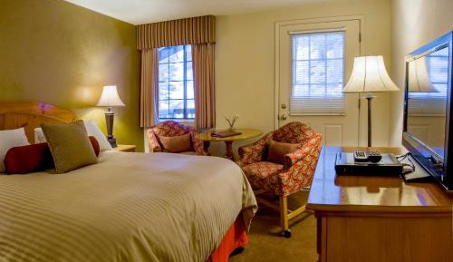 Queen Room