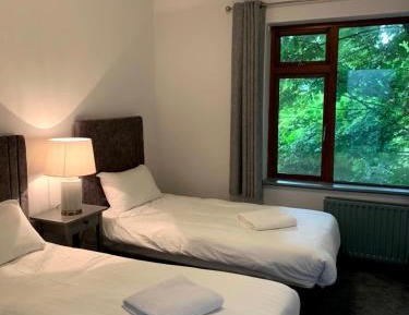 Standard Twin Room with Garden View