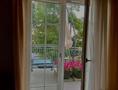 Deluxe Double Room with Balcony and Sea View