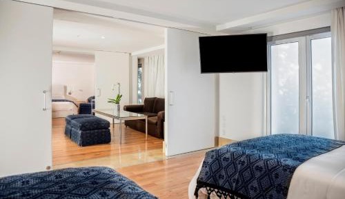 Two-Bedroom Suite