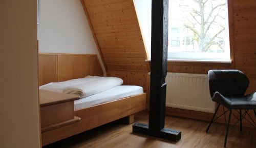 Standard Single Room with Shower