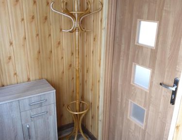 Single Room with Shared Bathroom