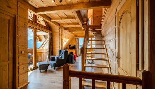 Two Bedroom Duplex Apartment with Balcony, Fireplace and Mountain view