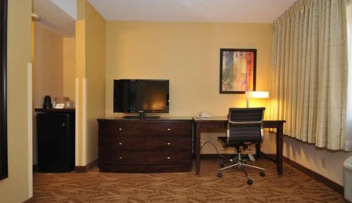 Standard Queen Room with Two Queen Beds