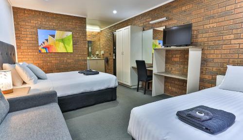 Queen Twin Room