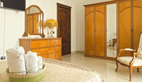 Large Double Room