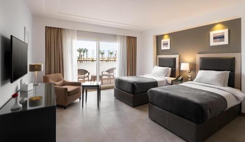 Deluxe Twin Bed