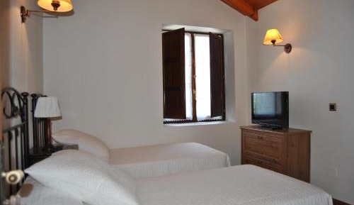 Quadruple Room with Bathroom