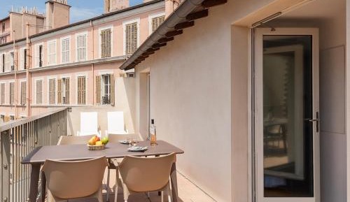 Apartment with Terrace
