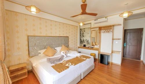 Double or Twin Room with Balcony