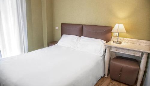 Small Double or Twin Room