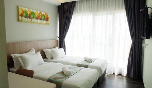 Deluxe Twin Room