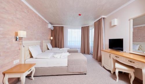 Twin Room with Sea View