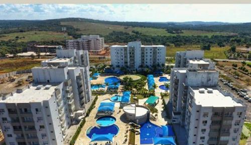 Apartment with Pool View 