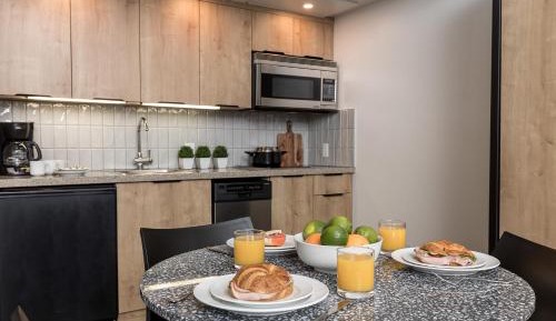 Loft Suite Sleeps 4