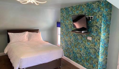 Family Room with Private Bathroom