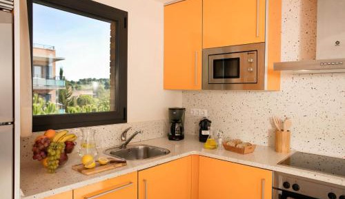 Superior Two-Bedroom Apartment with spacious terrace (2 - 6 People)
