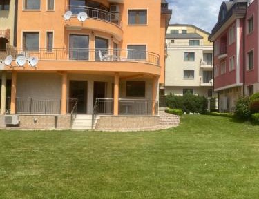 One-Bedroom Apartment-Ground Floor