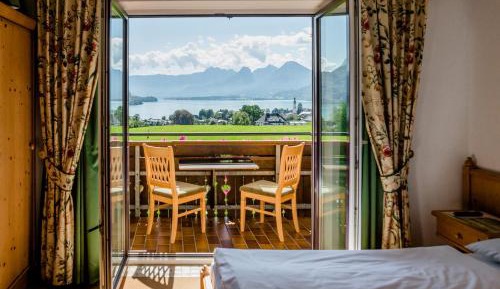 Double Room with Lake View
