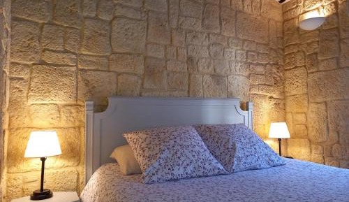 Comfort One-Bedroom Cottage