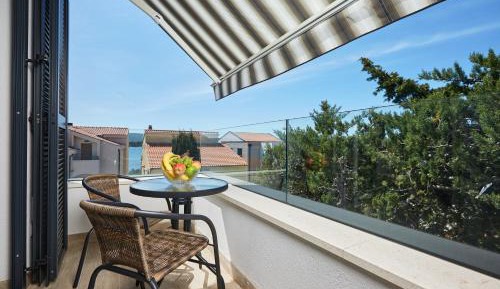 Studio with Sea View