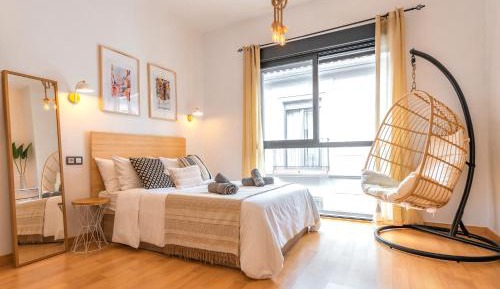 Studio with Sofa Bed