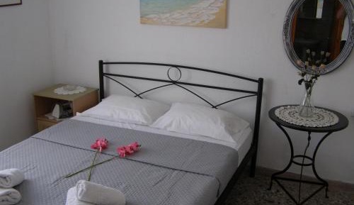 Triple Room with Garden View
