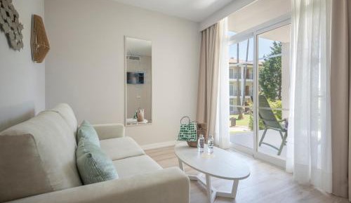 Suite with Garden View with Spa Access