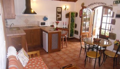 One-Bedroom Apartment (2 Adults)